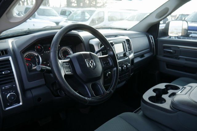 Used 2018 RAM 3500 SLT w/ Luxury Group image 14