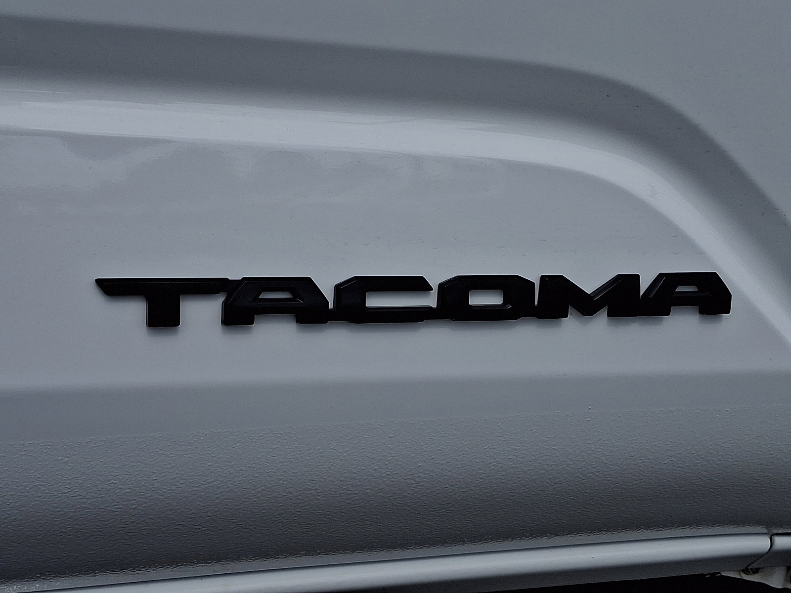 Used 2024 Toyota Tacoma TRD Off-Road AWD/4WD image 29