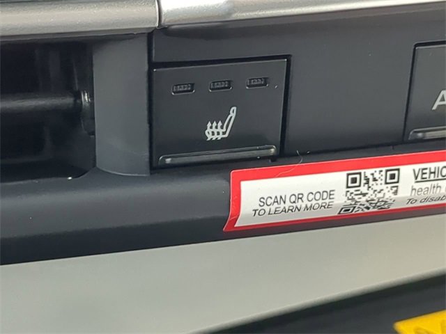 New 2026 Toyota Sienna XSE image 23