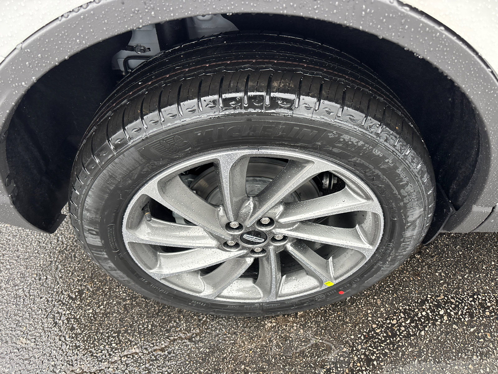 New 2026 Lincoln Corsair Premiere image 10