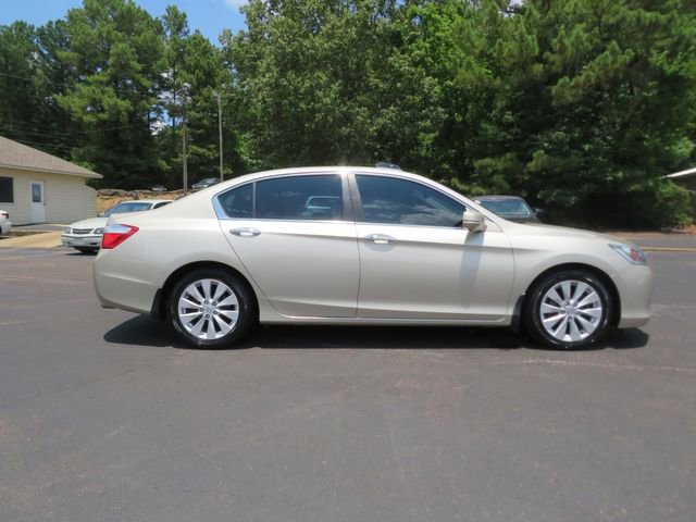 Used 2015 Honda Accord EX-L image 1