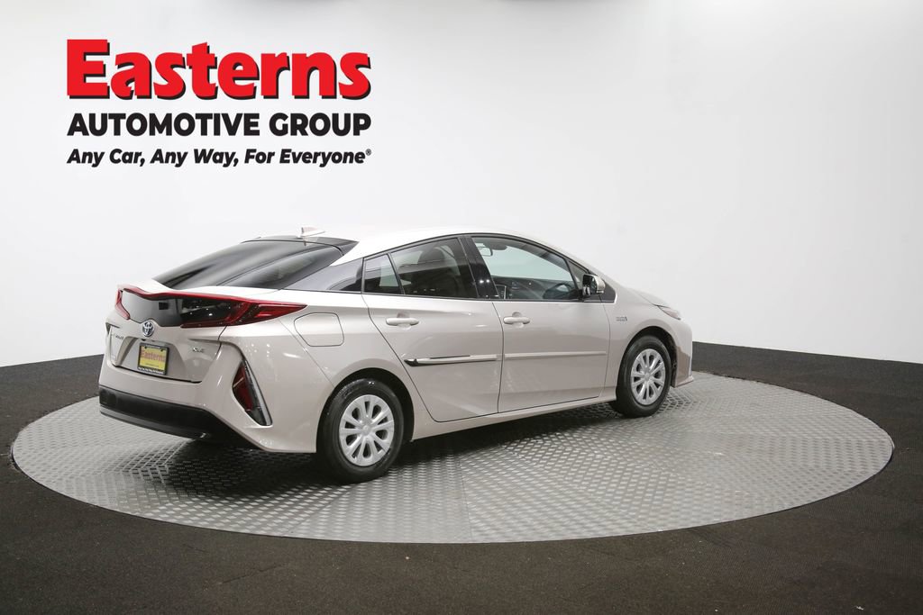 Used 2020 Toyota Prius Prime XLE image 40