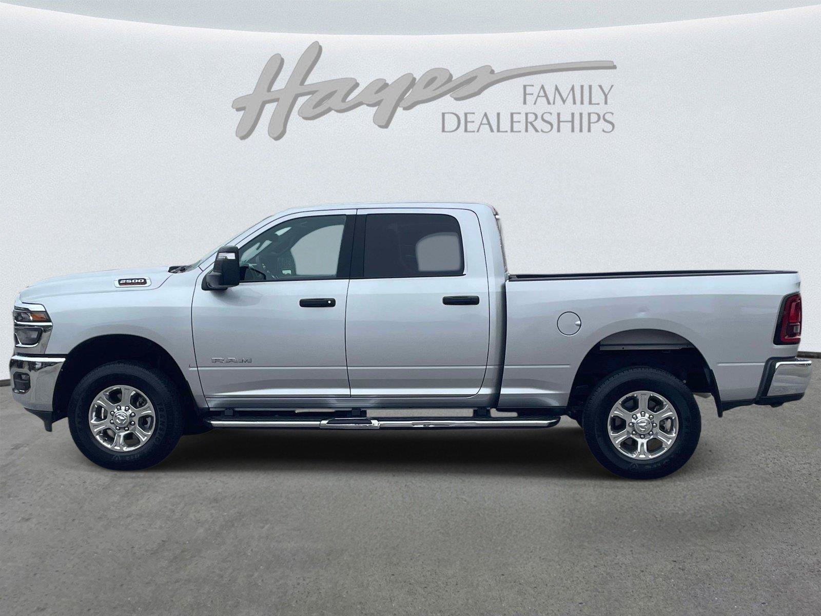 Used 2026 RAM 2500 Big Horn AWD/4WD image 6