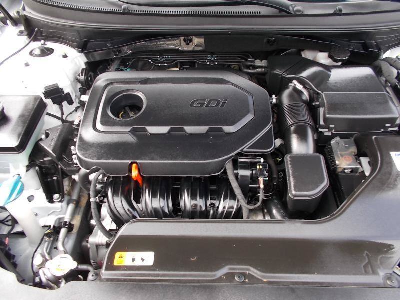 Used 2015 Hyundai Sonata Limited FWD image 18
