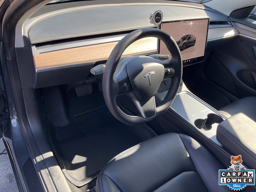 Used 2022 Tesla Model 3 Long Range AWD/4WD image 7