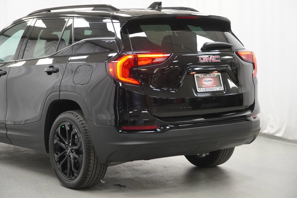 Used 2021 GMC Terrain SLT w/ Elevation Edition FWD image 12