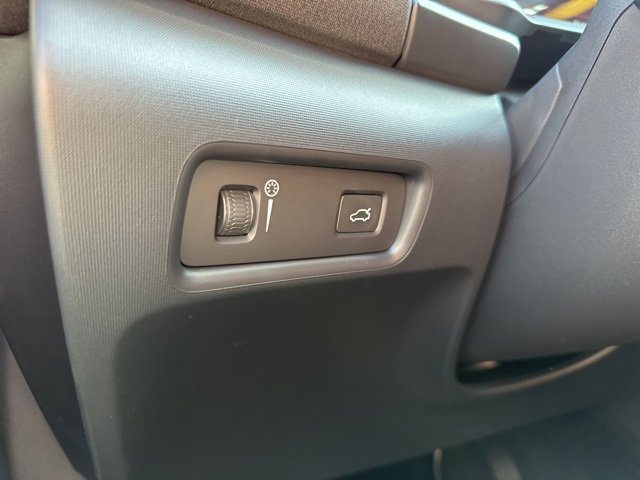 Used 2022 Polestar Polestar 2 w/ Performance Package image 26
