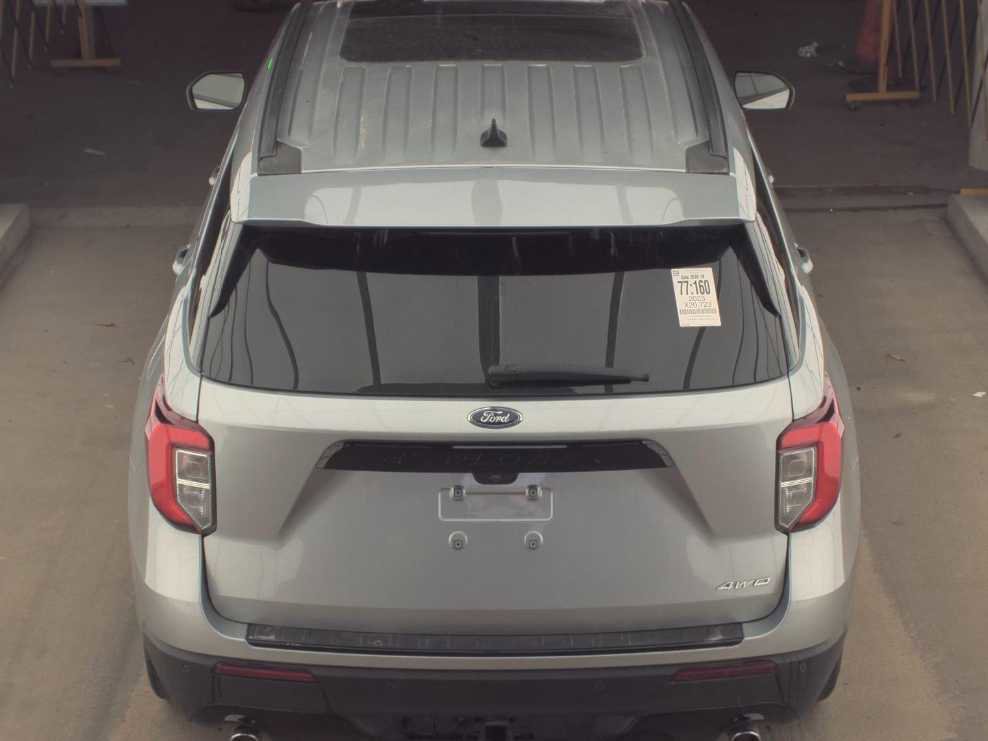 Used 2023 Ford Explorer ST-Line w/ Class IV Trailer Tow Package AWD/4WD image 6