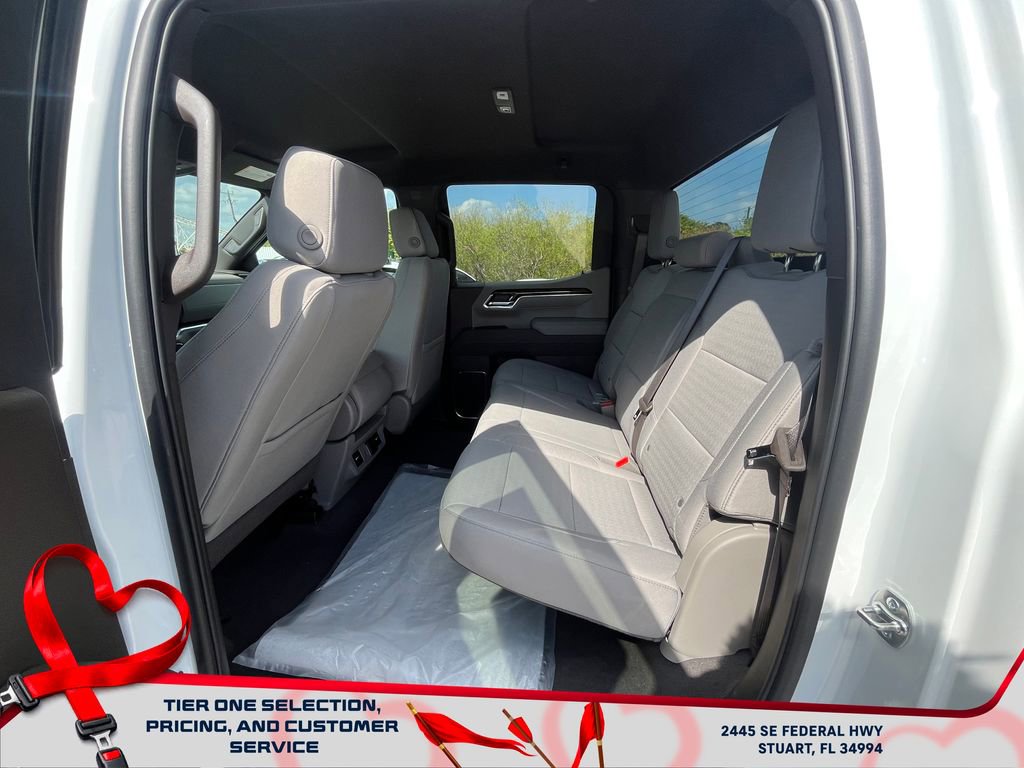 New 2026 GMC Sierra 1500 SLE image 11