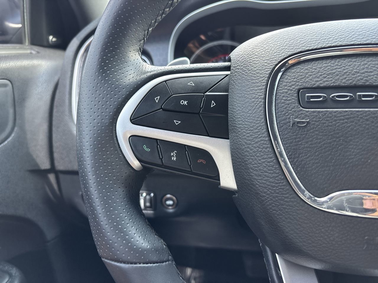 Used 2018 Dodge Charger GT image 25