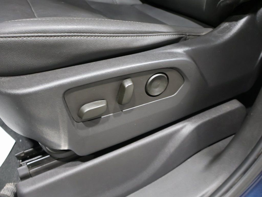 Used 2023 GMC Sierra 1500 SLT image 15