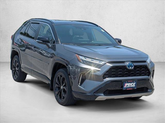 Used 2022 Toyota RAV4 XSE w/ XSE Grade Weather Package AWD/4WD image 3