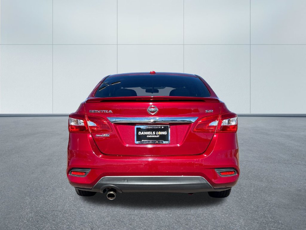 Used 2018 Nissan Sentra SR FWD image 4