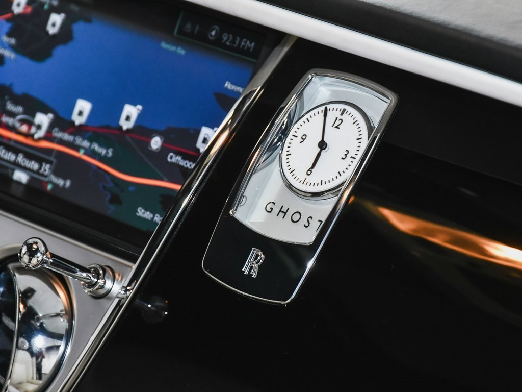 Used 2018 Rolls-Royce Ghost image 57
