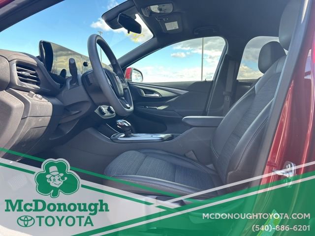Used 2024 Buick Envista Preferred image 10