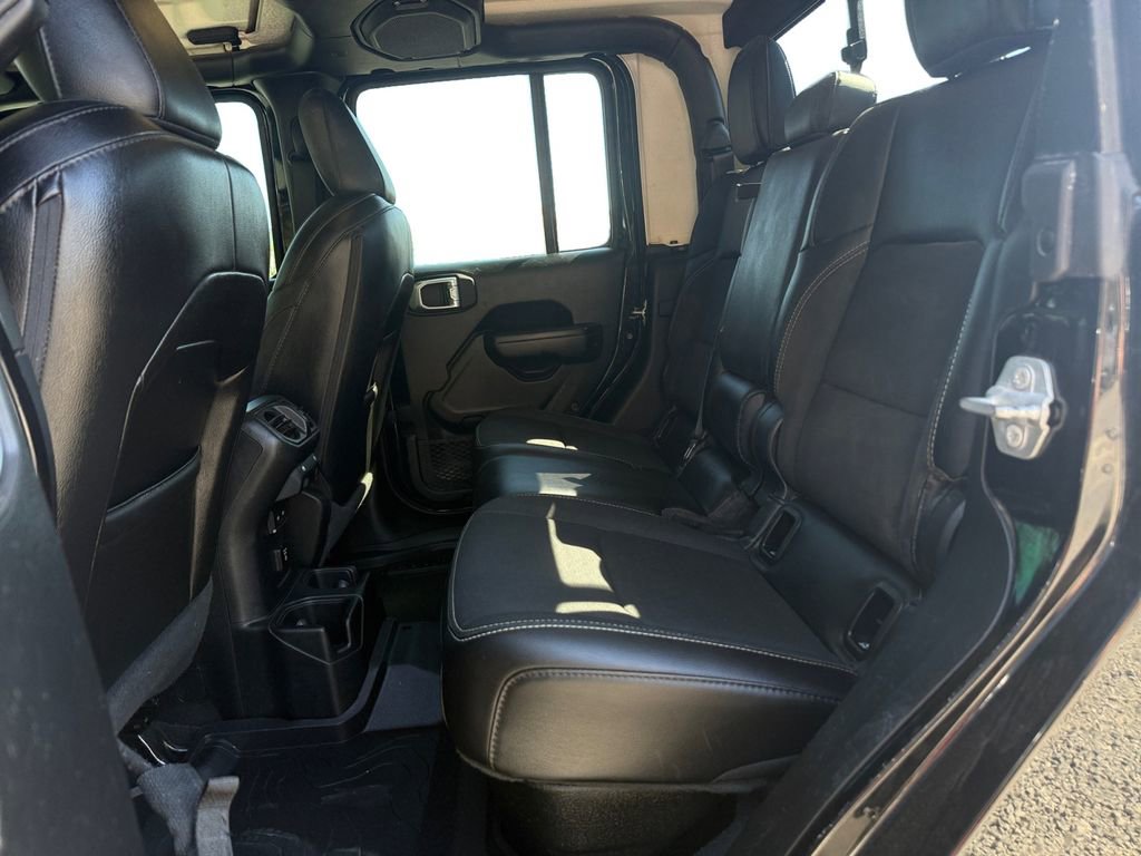 Used 2021 Jeep Gladiator Sport image 13