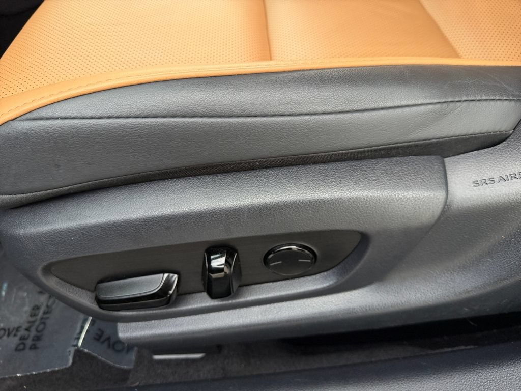 Used 2023 Lexus ES 350 w/ Premium Package FWD image 16