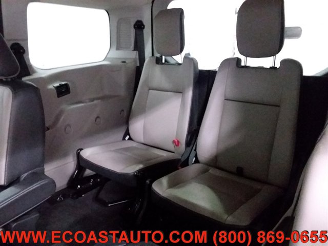 Used 2017 Ford Transit Connect Titanium FWD image 17