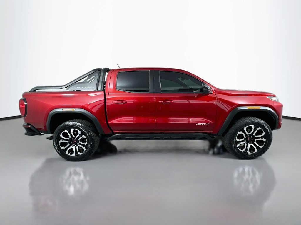 Used 2025 GMC Canyon AT4 w/ Nightfall Edition AWD/4WD image 6