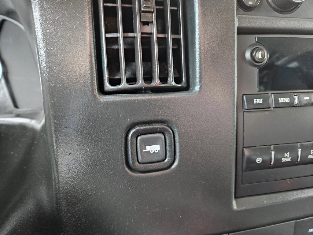 Used 2020 GMC Savana 2500 w/ Driver Convenience Package RWD image 29