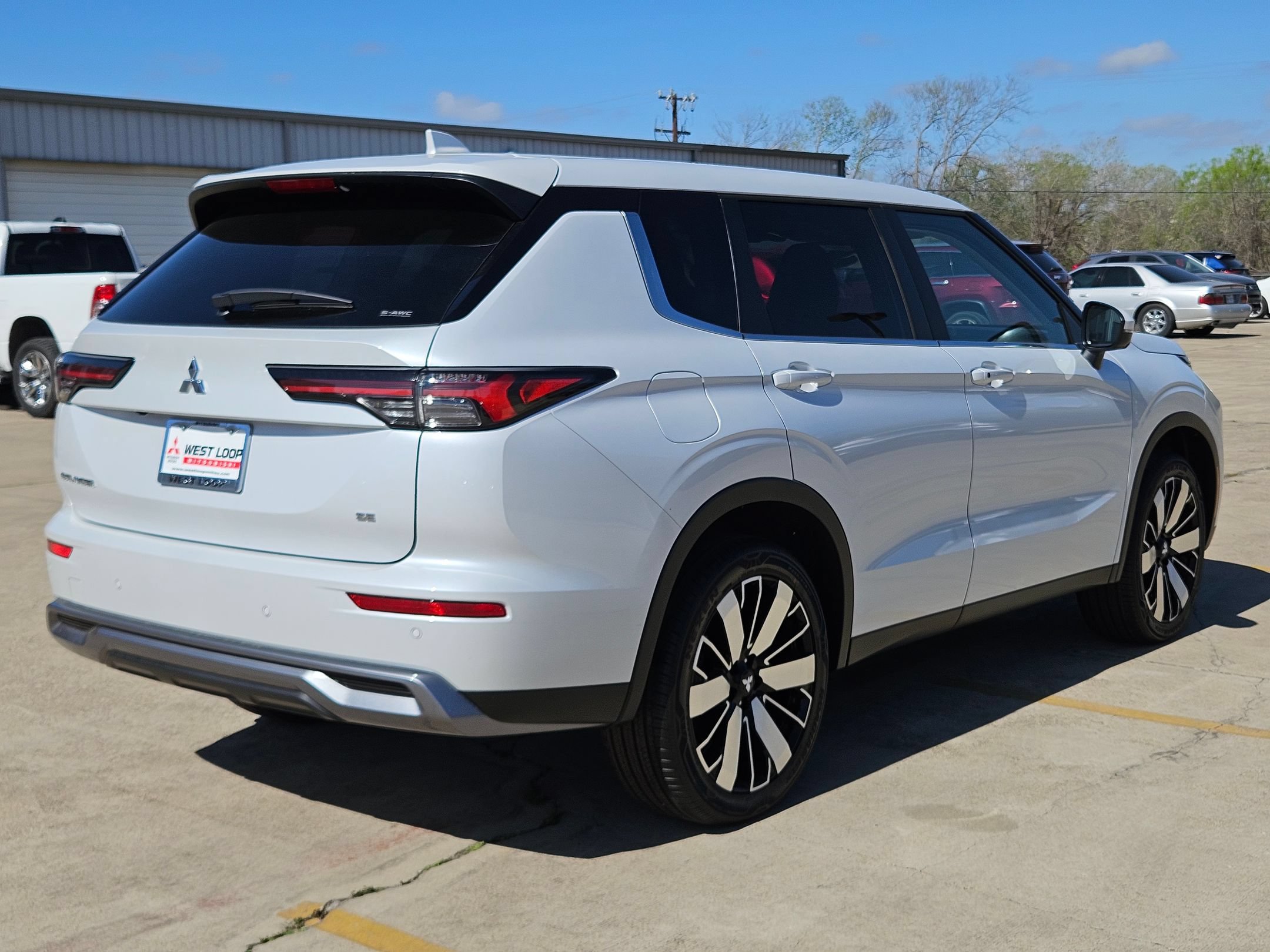 New 2026 Mitsubishi Outlander SE AWD/4WD image 5