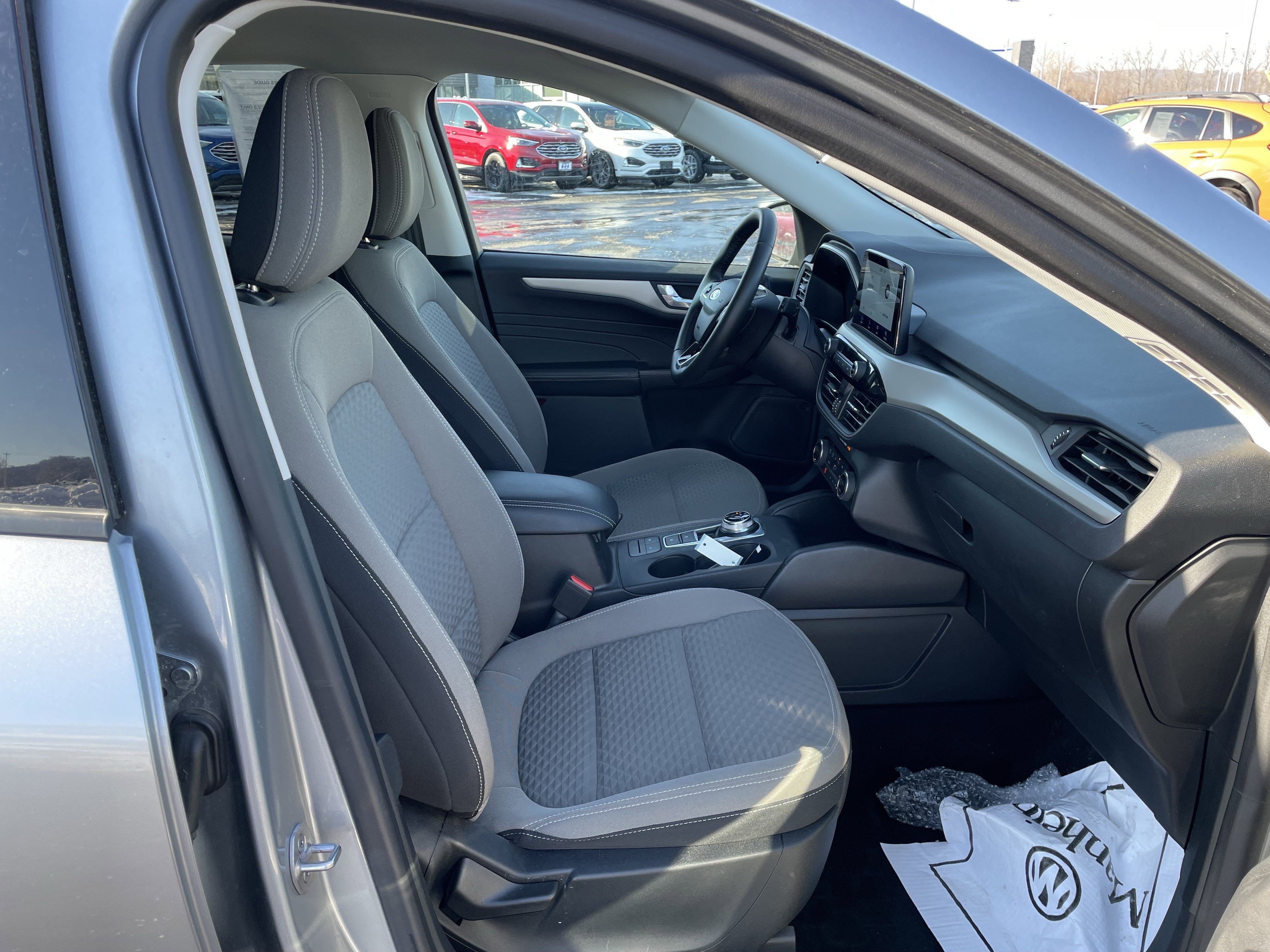 Used 2021 Ford Escape SE w/ Convenience Package image 34