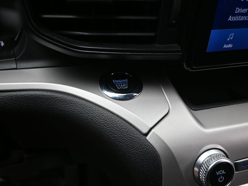 Certified 2022 Ford Explorer XLT image 16