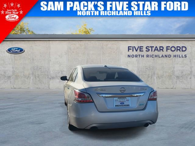 Used 2014 Nissan Altima 2.5 SV w/ Convenience Package image 8