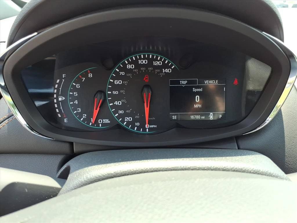 Used 2022 Chevrolet Trax LS w/ Tint and Cruise Package AWD/4WD image 25