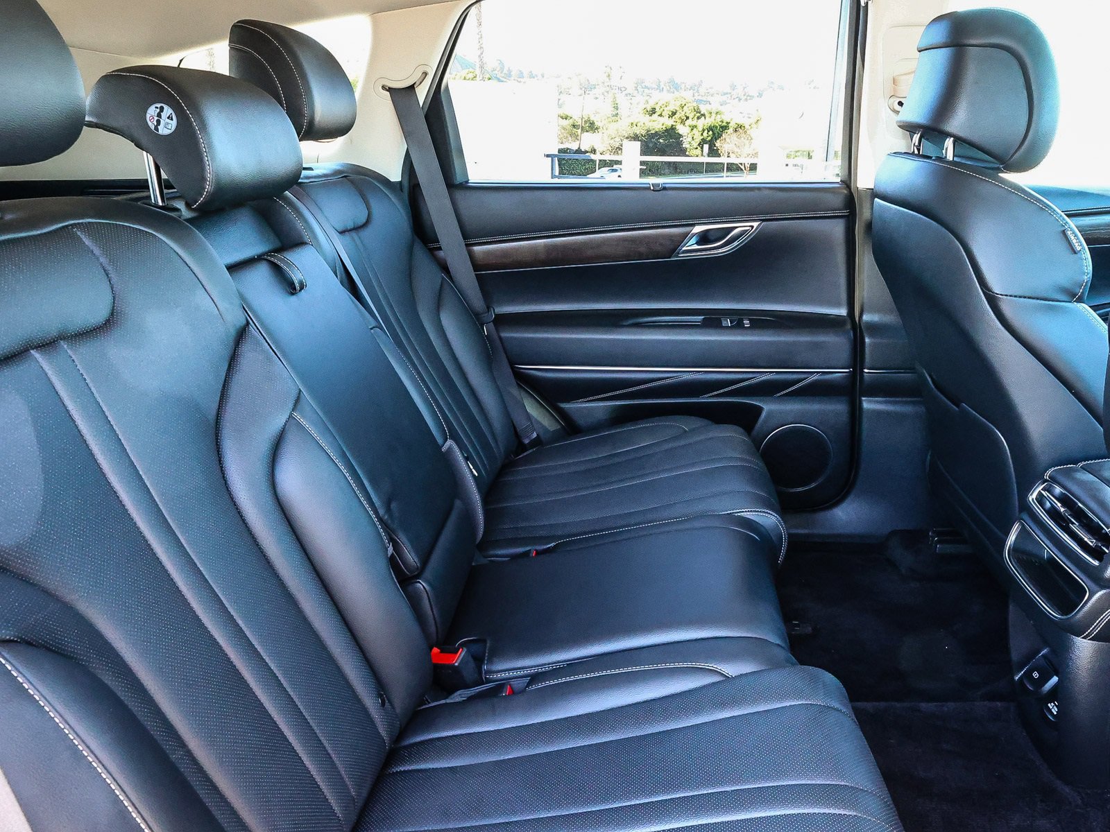 Used 2024 Genesis GV80 2.5T image 19