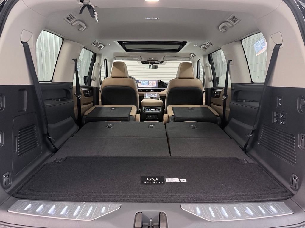 New 2027 INFINITI QX80 Luxe RWD image 44