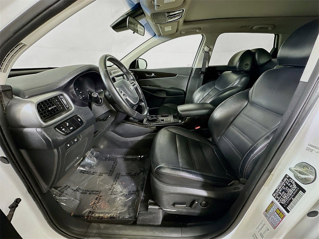 Used 2020 Kia Sorento EX image 14