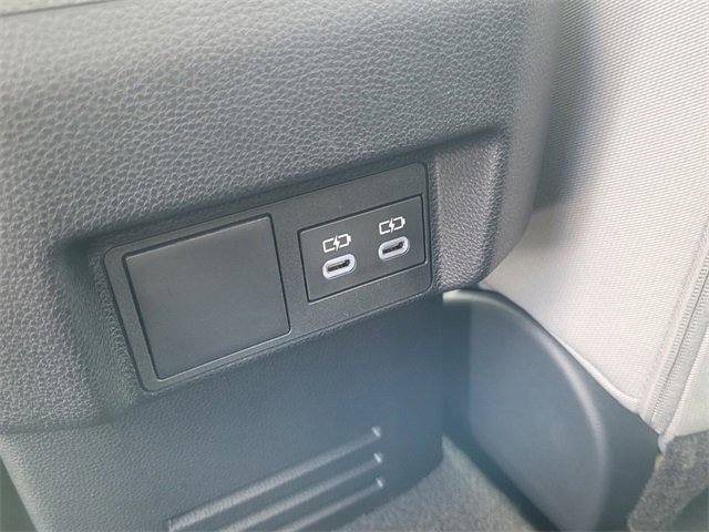 Used 2024 Toyota Tacoma TRD Off-Road image 25