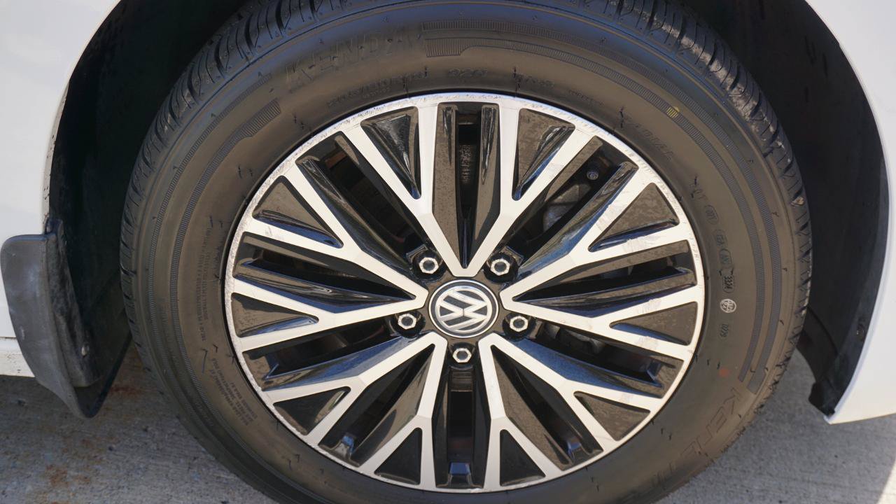Used 2021 Volkswagen Jetta SE FWD image 12