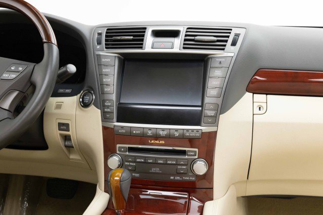 Used 2012 Lexus LS 460 w/ Luxury Value Edition image 20