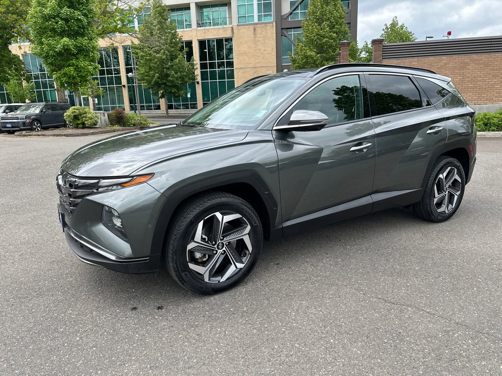 Certified 2023 Hyundai Tucson Limited AWD/4WD image 2