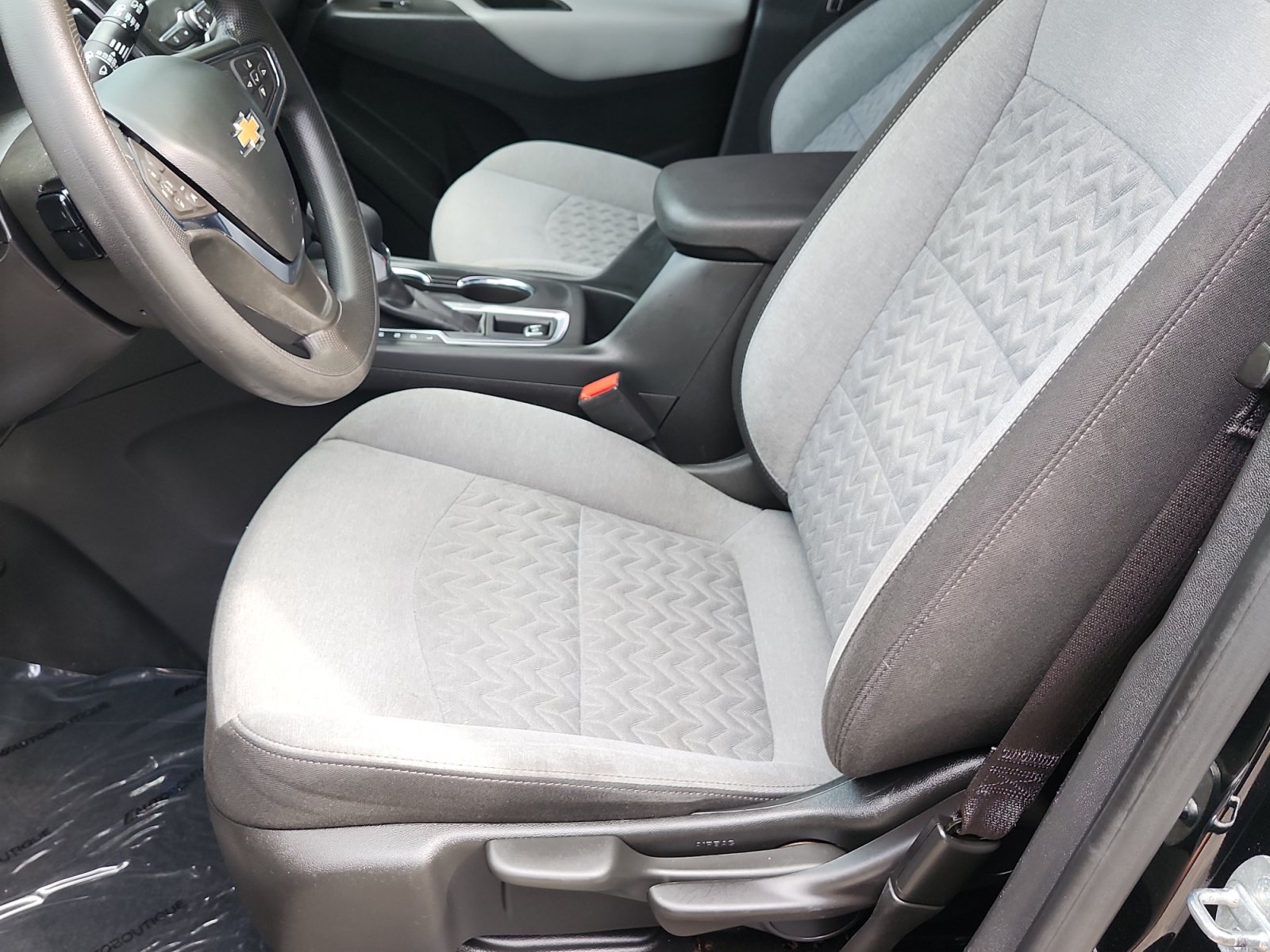 Used 2024 Chevrolet Equinox LS w/ Driver Confidence II Package FWD image 9