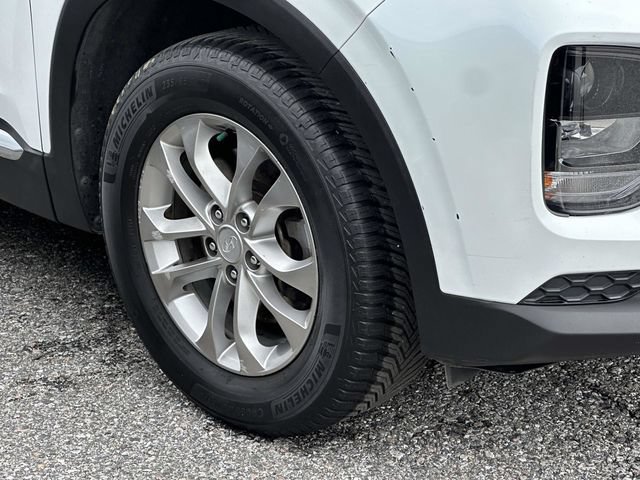 Used 2019 Hyundai Santa Fe SE FWD image 6