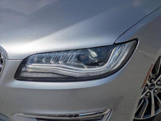 Used 2020 Lincoln MKZ image 9