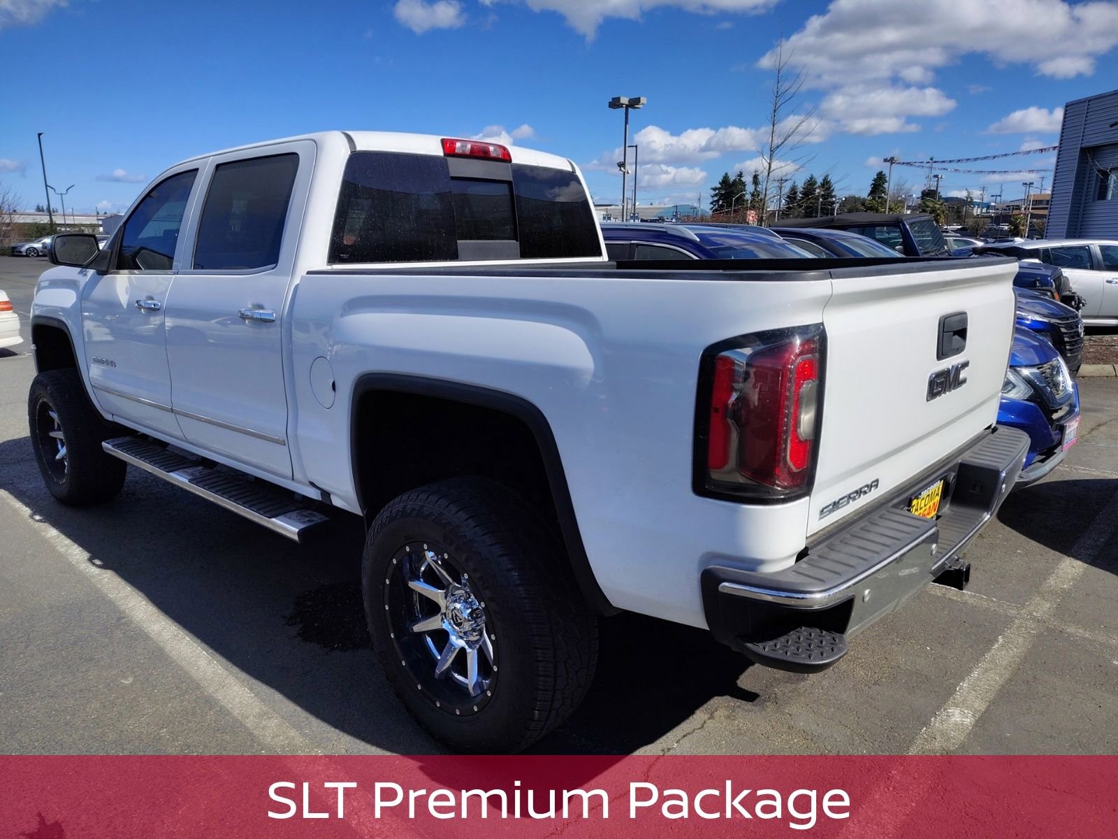 Used 2018 GMC Sierra 1500 SLT w/ SLT Premium Package image 5