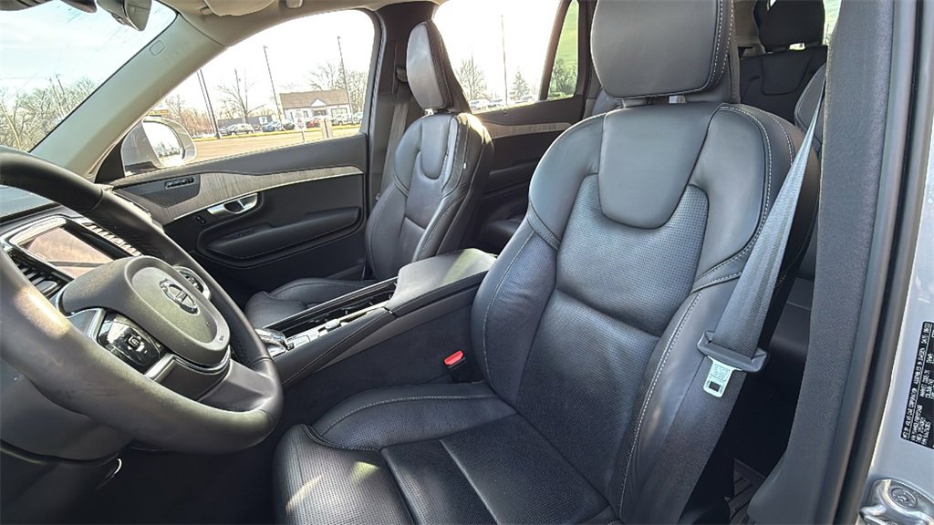 Certified 2024 Volvo XC90 T8 Ultimate w/ Protection Package image 23