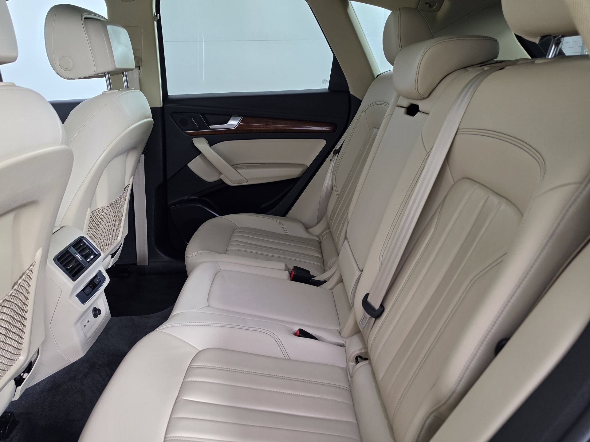 Certified 2023 Audi Q5 Premium Plus AWD/4WD image 37