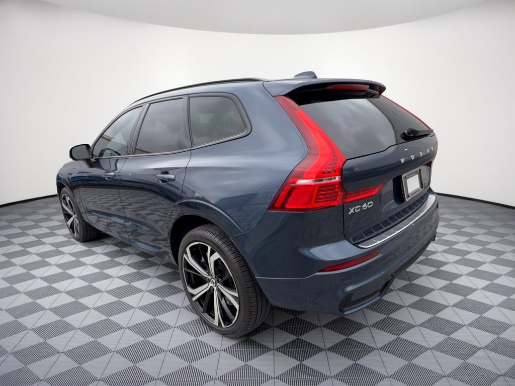 Used 2024 Volvo XC60 T8 Ultimate w/ Protection Package Premier AWD/4WD image 3