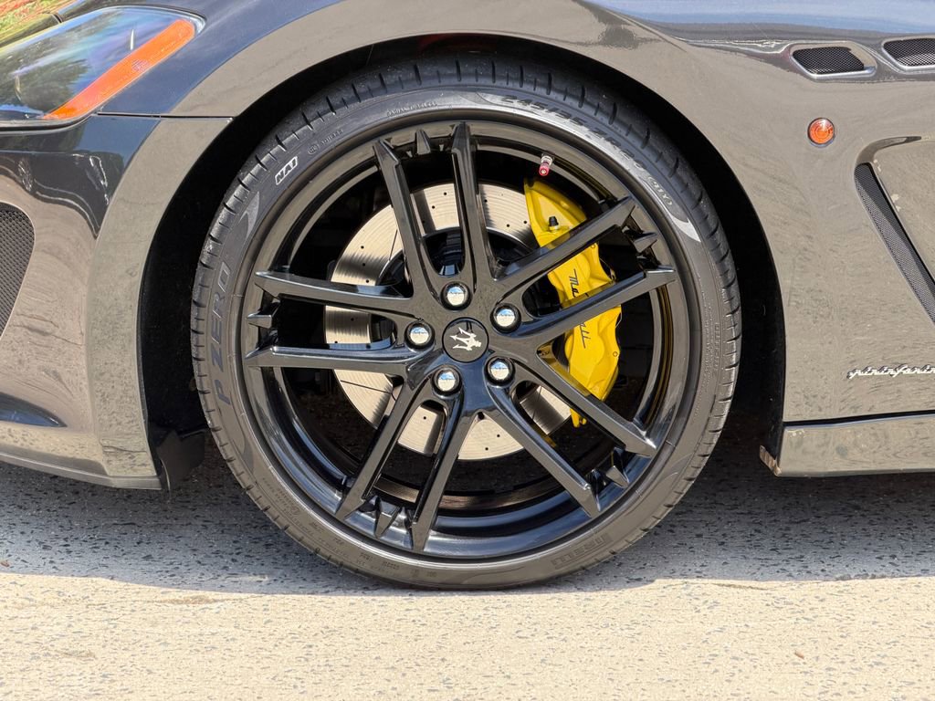 Used 2012 Maserati GranTurismo MC RWD image 12