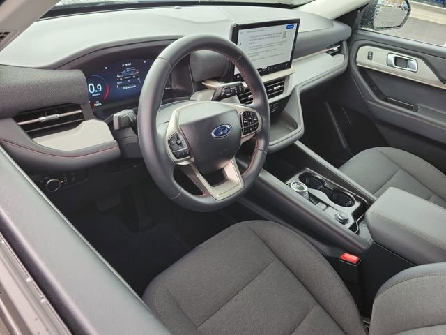 Used 2026 Ford Explorer Active RWD image 6