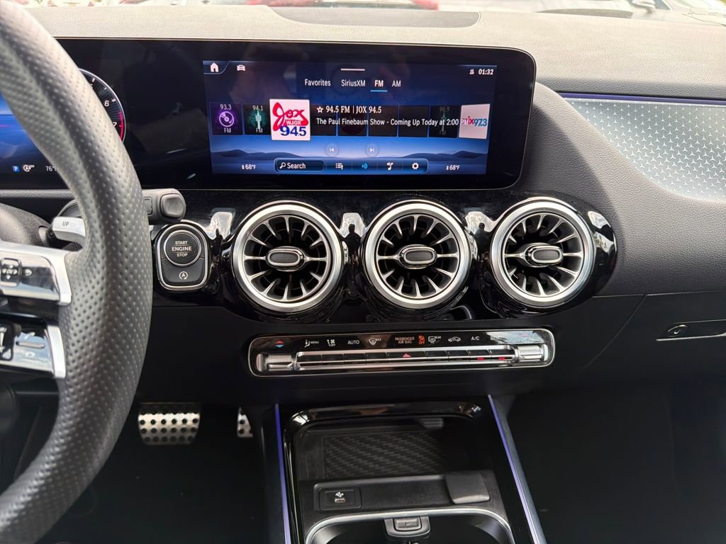 Used 2024 Mercedes-Benz GLA 35 AMG 4MATIC image 8