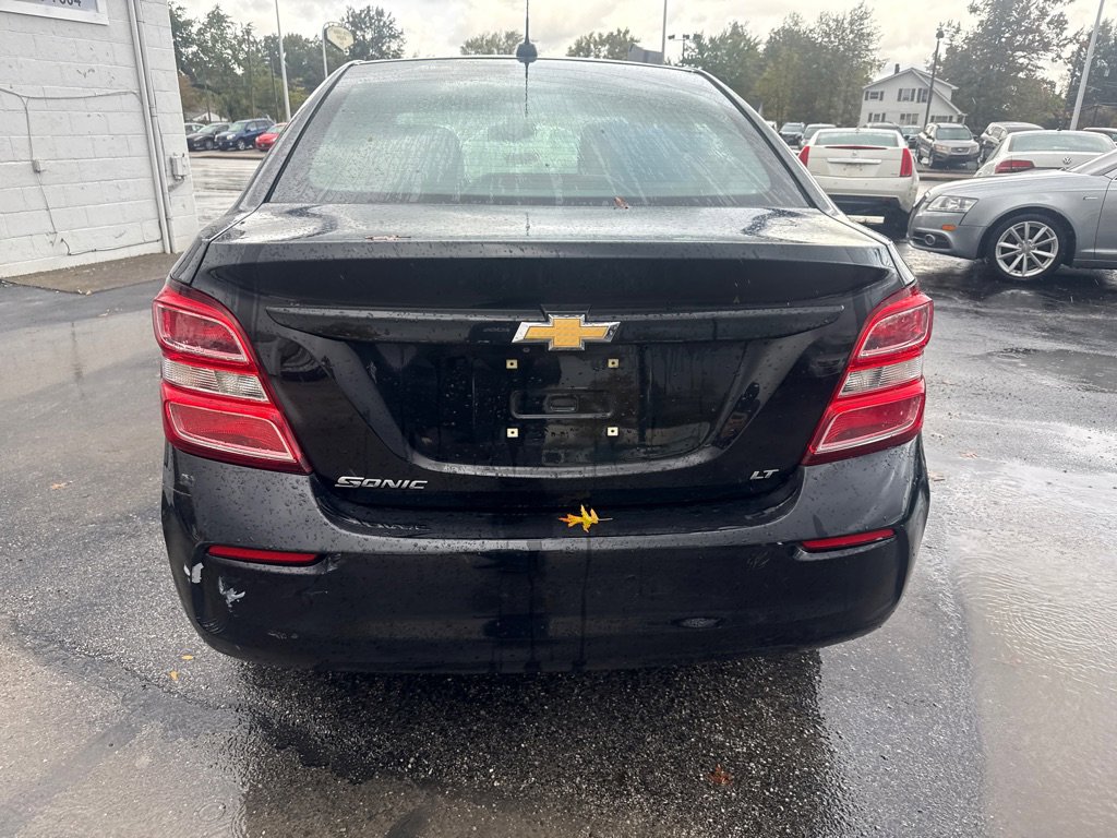 Used 2017 Chevrolet Sonic LT image 7