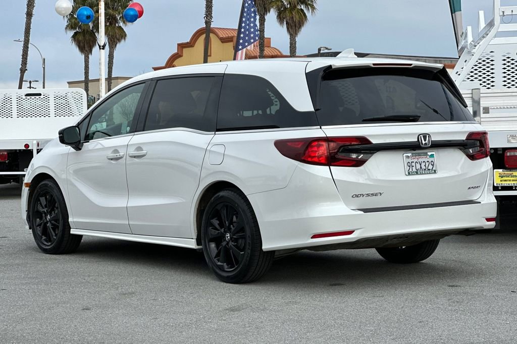 Used 2023 Honda Odyssey Sport image 5