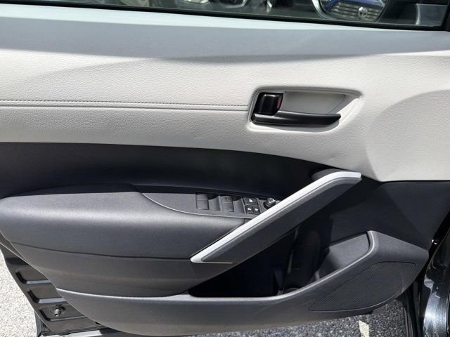 Certified 2025 Toyota Corolla Cross L FWD image 7