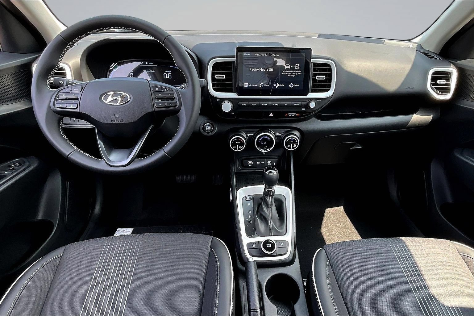 New 2026 Hyundai Venue SEL FWD image 7